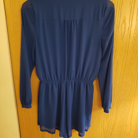 Express Romper - Picture 2 of 3